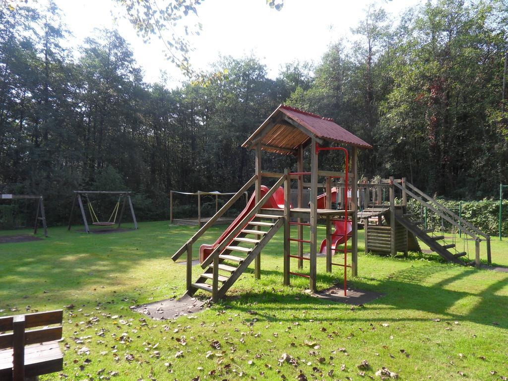 Ferienwohnungen K+M+B Am Ossiacher See - Sandro Bodensdorf Esterno foto